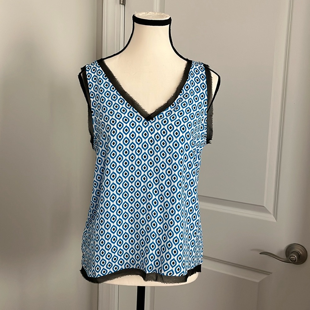 Halogen XS V-Neck Tank Top NWOT